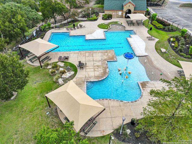 630 Colosseo, San Antonio, TX 78253