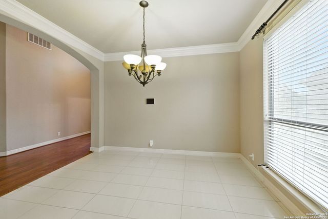 630 Colosseo, San Antonio, TX 78253