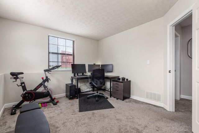 1832 Shadow Creek Court, Powell, OH 43065