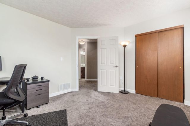 1832 Shadow Creek Court, Powell, OH 43065