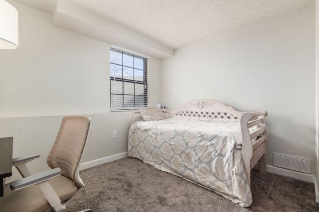 1832 Shadow Creek Court, Powell, OH 43065