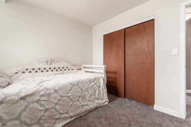 1832 Shadow Creek Court, Powell, OH 43065