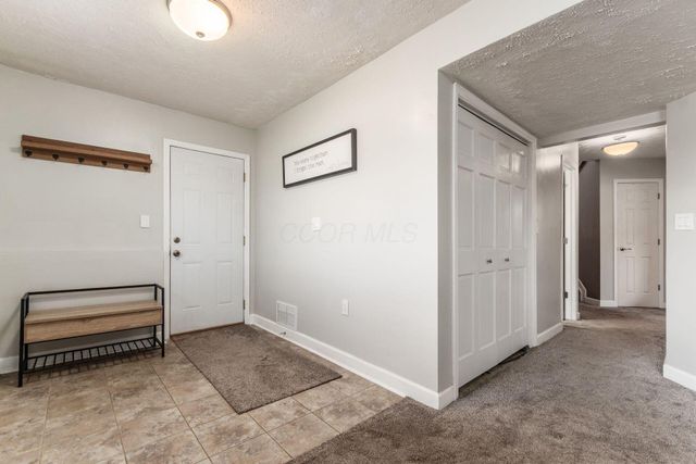 1832 Shadow Creek Court, Powell, OH 43065