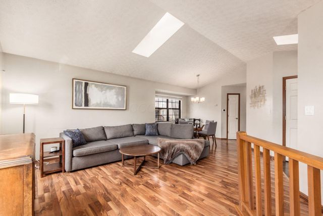 1832 Shadow Creek Court, Powell, OH 43065