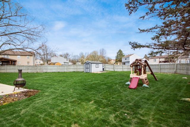 1832 Shadow Creek Court, Powell, OH 43065