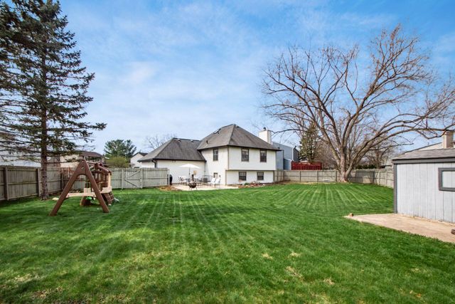 1832 Shadow Creek Court, Powell, OH 43065