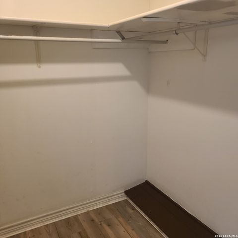 6602 Spring Manor, San Antonio, TX 78249