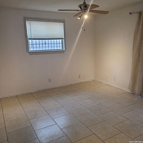 6602 Spring Manor, San Antonio, TX 78249