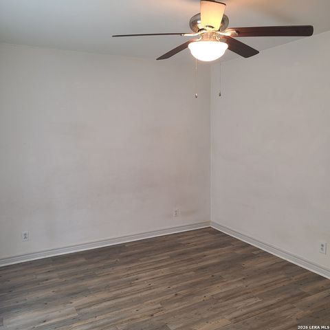 6602 Spring Manor, San Antonio, TX 78249