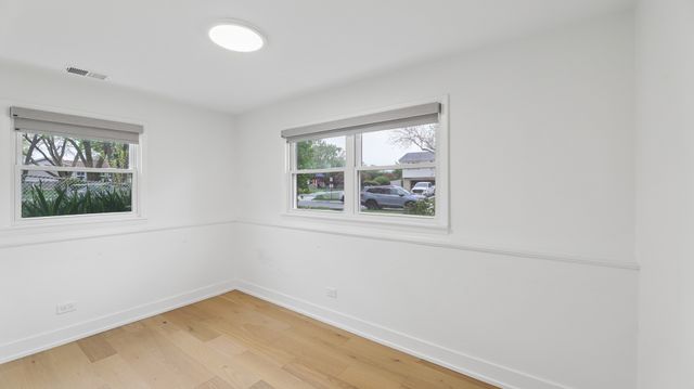 331 Gareth Lane, Schaumburg, IL 60193