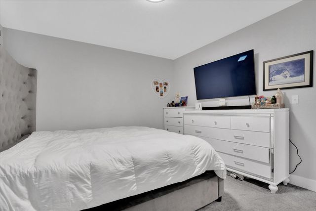 3591 Quail Lakes Dr #166, Stockton, CA 95207