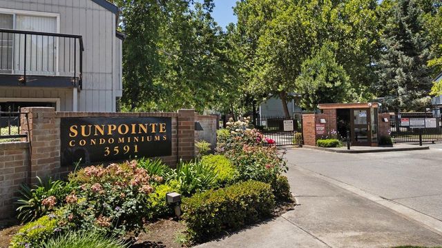 3591 Quail Lakes Dr #166, Stockton, CA 95207