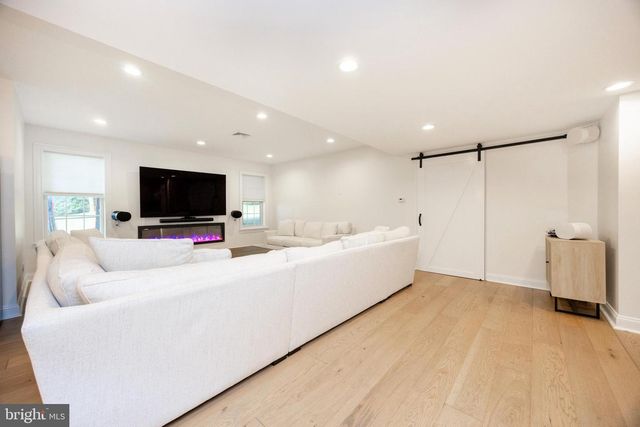 408 TROLLEY WAY, West Chester, PA 19382