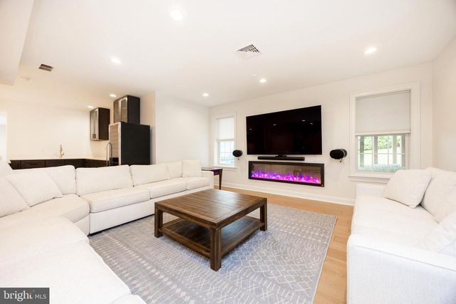 408 TROLLEY WAY, West Chester, PA 19382