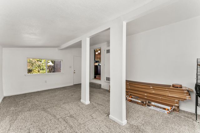 4570 Soledad Ave, Sacramento, CA 95820