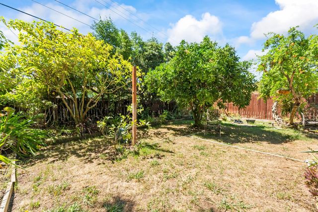 4570 Soledad Ave, Sacramento, CA 95820