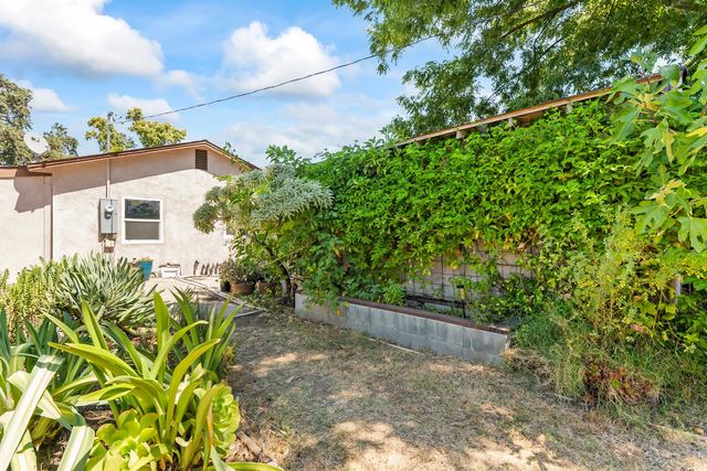 4570 Soledad Ave, Sacramento, CA 95820