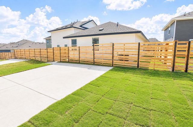 397 Keefer LN, Kyle, TX 78640