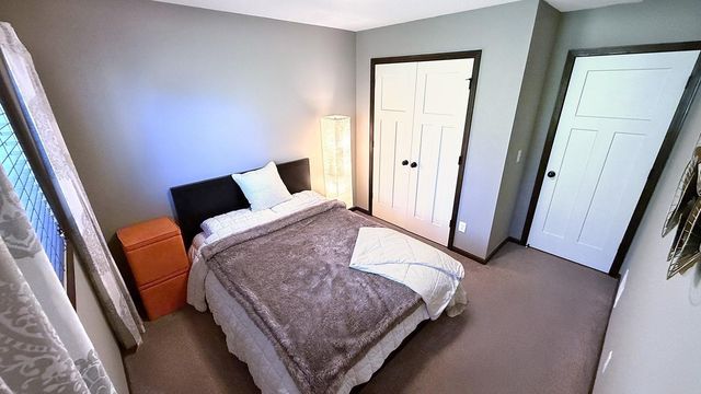 6208 39th Avenue N, Crystal, MN 55422