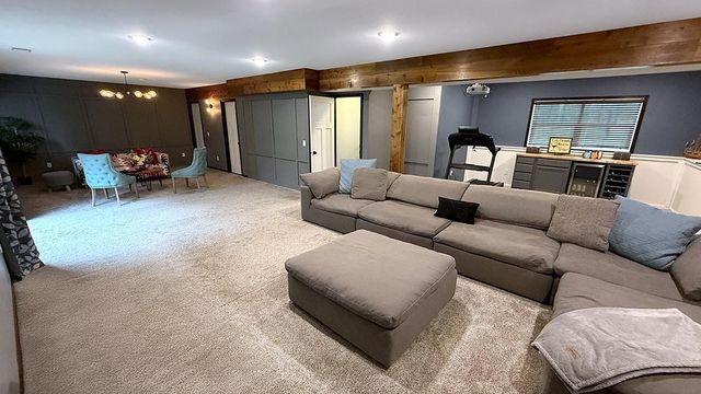 6208 39th Avenue N, Crystal, MN 55422