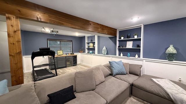 6208 39th Avenue N, Crystal, MN 55422