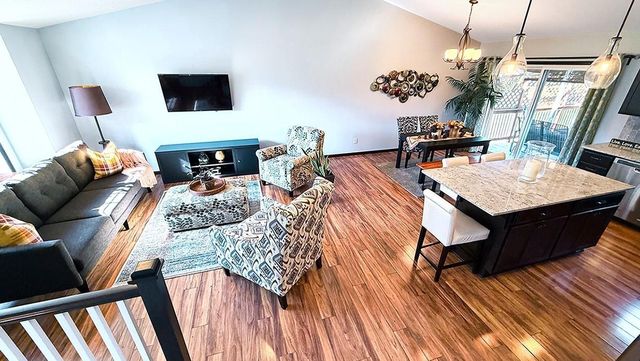 6208 39th Avenue N, Crystal, MN 55422