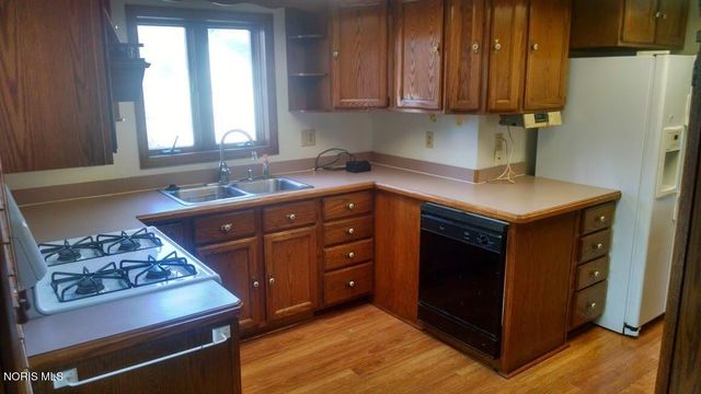 7164 W Sylvania Avenue, Sylvania, OH 43560