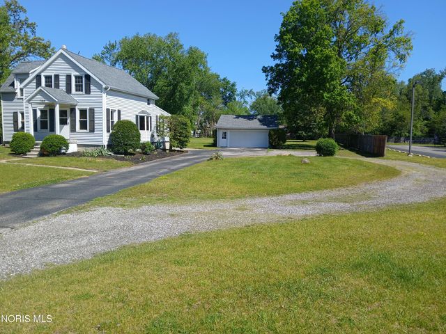 7164 W Sylvania Avenue, Sylvania, OH 43560