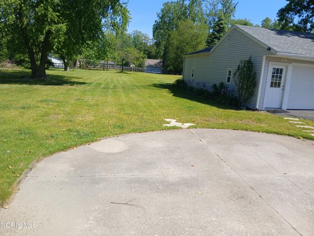 7164 W Sylvania Avenue, Sylvania, OH 43560