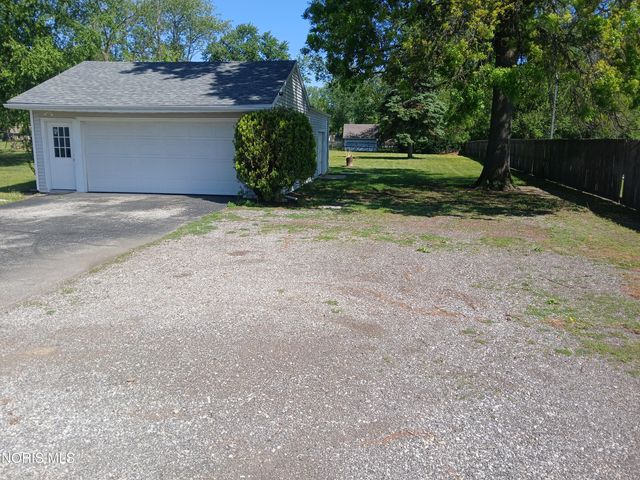 7164 W Sylvania Avenue, Sylvania, OH 43560