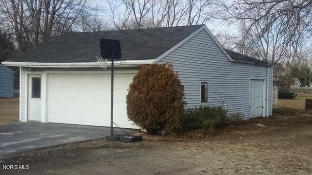 7164 W Sylvania Avenue, Sylvania, OH 43560