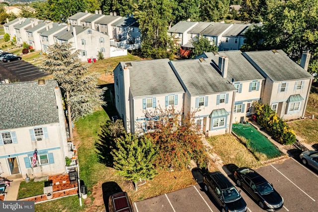 3204 WALNUT RIDGE EST, Pottstown, PA 19464