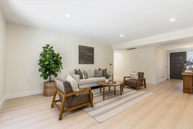 7032 West Ln, Granite Bay, CA 95746