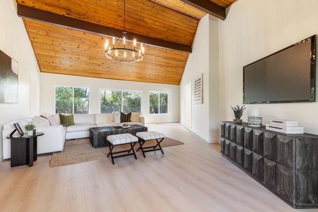 7032 West Ln, Granite Bay, CA 95746