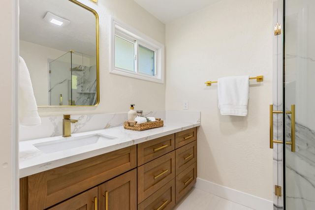 7032 West Ln, Granite Bay, CA 95746