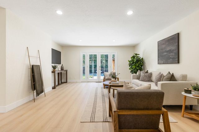 7032 West Ln, Granite Bay, CA 95746