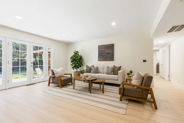 7032 West Ln, Granite Bay, CA 95746
