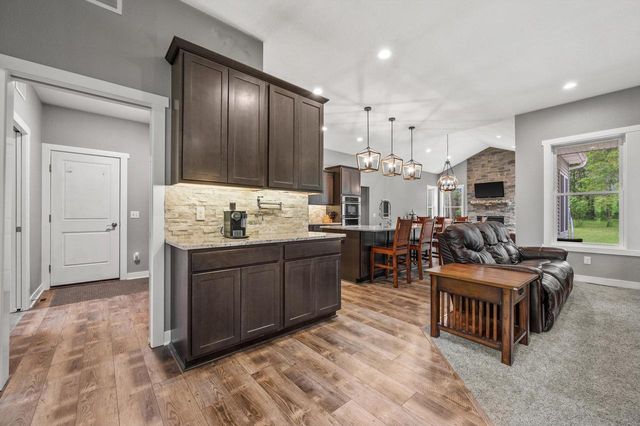 2351 27th STREET, Caledonia, WI 53108