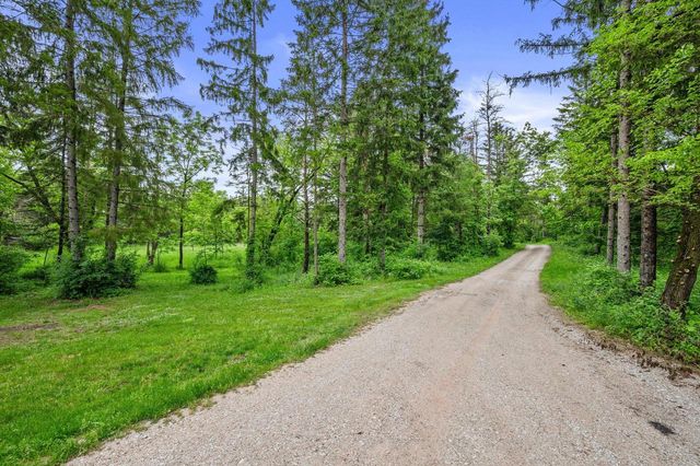 2351 27th STREET, Caledonia, WI 53108