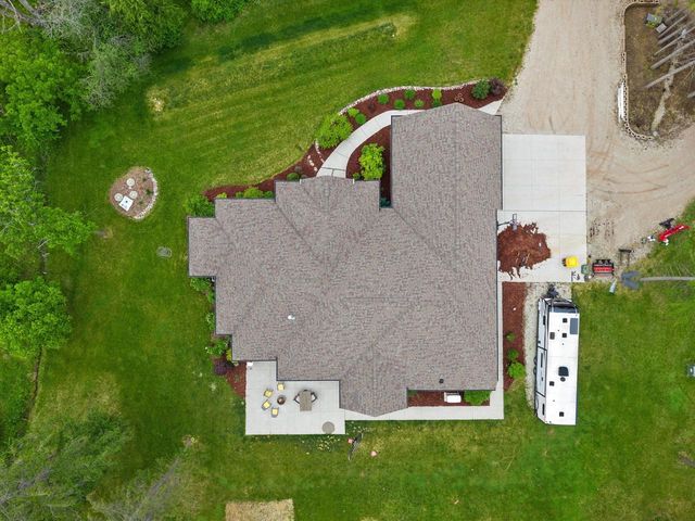 2351 27th STREET, Caledonia, WI 53108