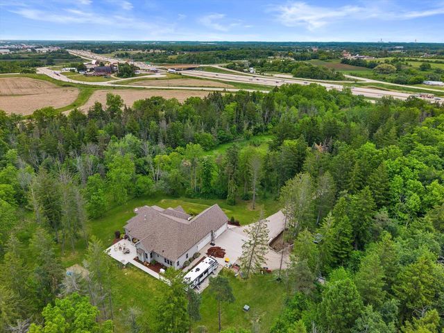 2351 27th STREET, Caledonia, WI 53108