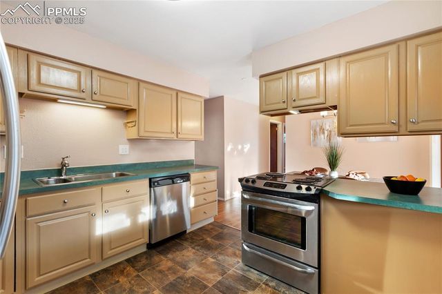 1627 Apache Trail, Colorado Springs, CO 80905