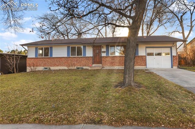 1627 Apache Trail, Colorado Springs, CO 80905