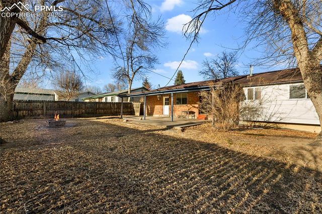 1627 Apache Trail, Colorado Springs, CO 80905