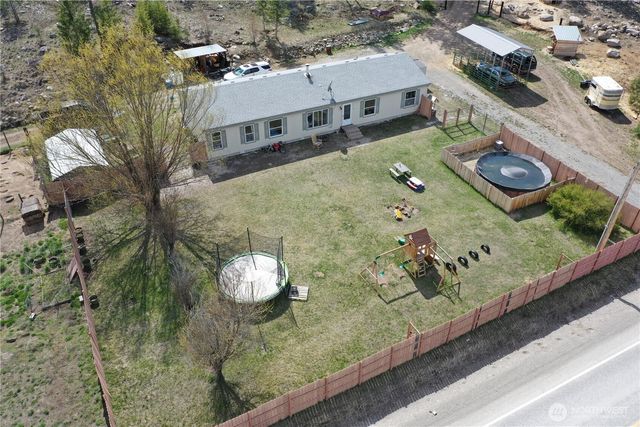 722 Aeneas Valley Road, Tonasket, WA 98855