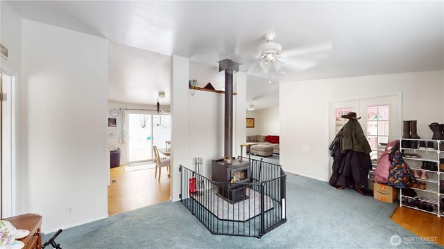 722 Aeneas Valley Road, Tonasket, WA 98855