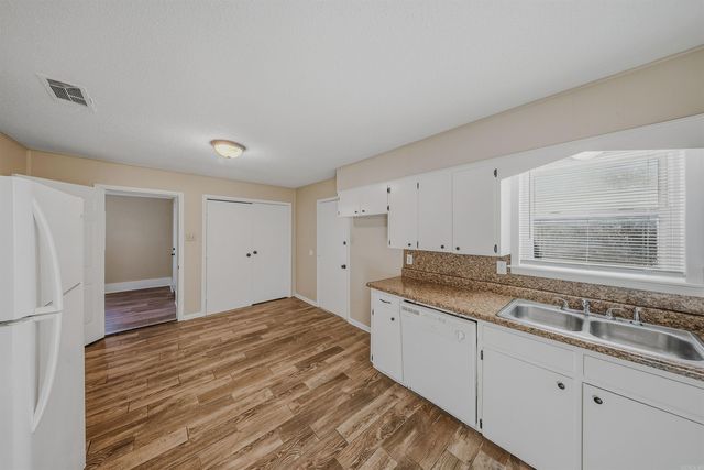 21 Compass Point Street, Sherwood, AR 72120