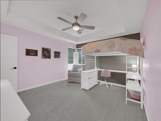 11901 W 160th Place, Overland Park, KS 66221