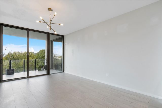 2831 S Bayshore Dr 707, Miami, FL 33133