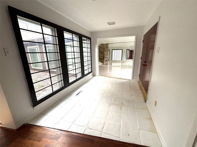 12 Creekwood Circle, Richardson, TX 75080